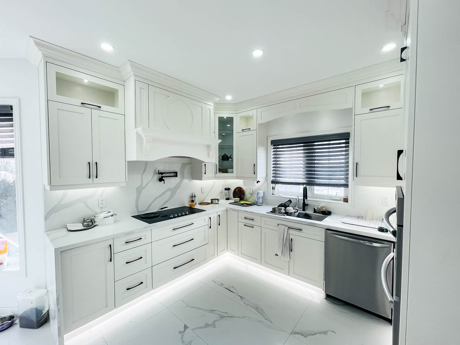 Bright gloss white custom shaker kitchen cabinet renovation
